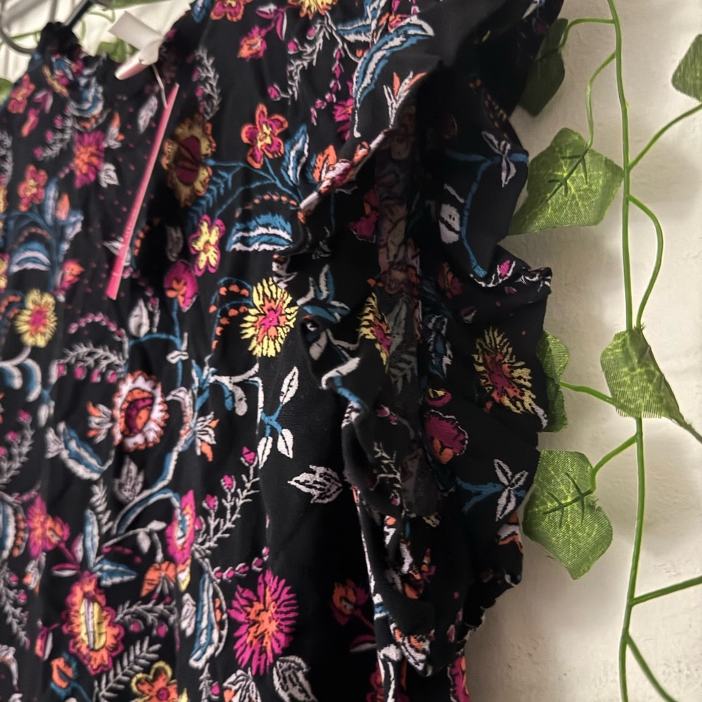 Xhilaration Multicolor Floral Blouse NWT - Picture 8 of 13
